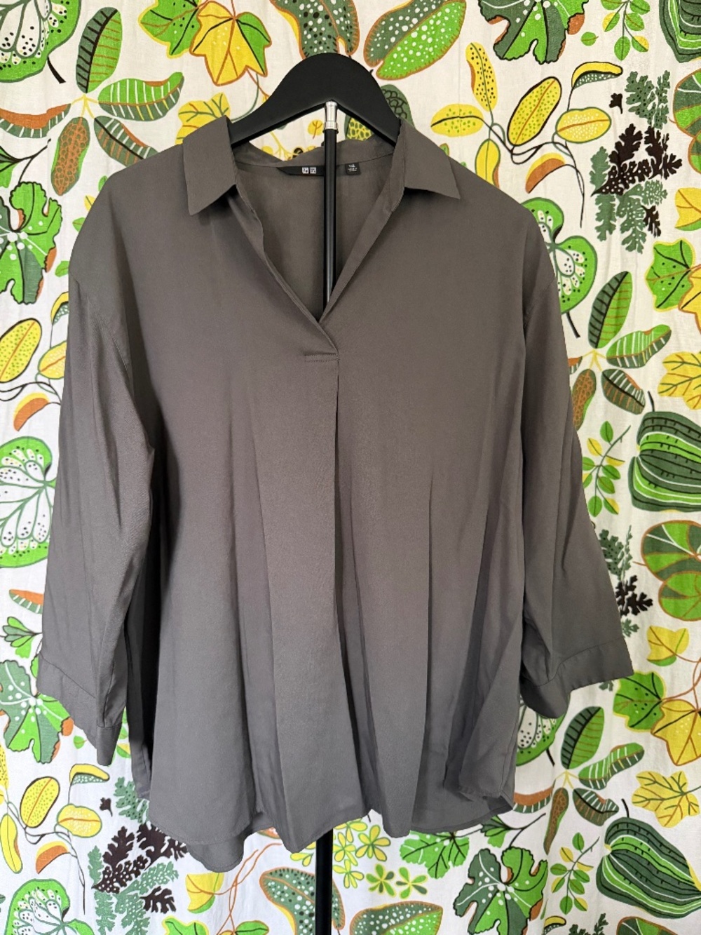 Uniqlo Gray Split Neck Tunic Blouse XXL
